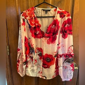 White House Black Market floral blouse - Perfect Condition